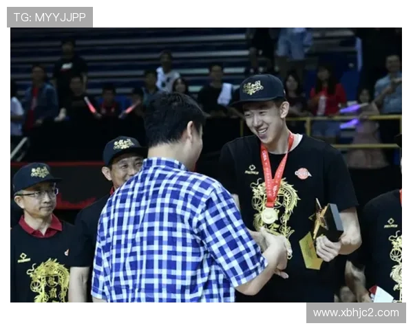 UFC211直播:世纪之战,冠军卫冕赛热血开打! UFC211直播:世纪之战,冠军卫冕赛热血开打!